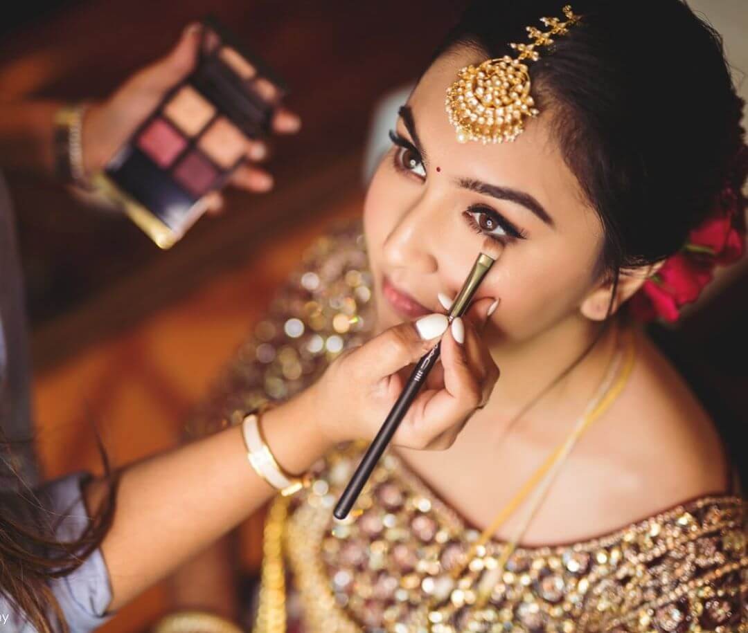 008cf-makeup.jpg