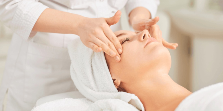 327c6-beautician-blog-image.png